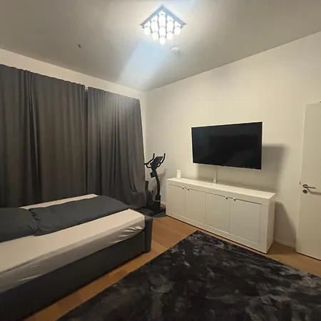 90 Qm Shanghaiallee Appartment Hamburg-Harburg Buitenkant foto